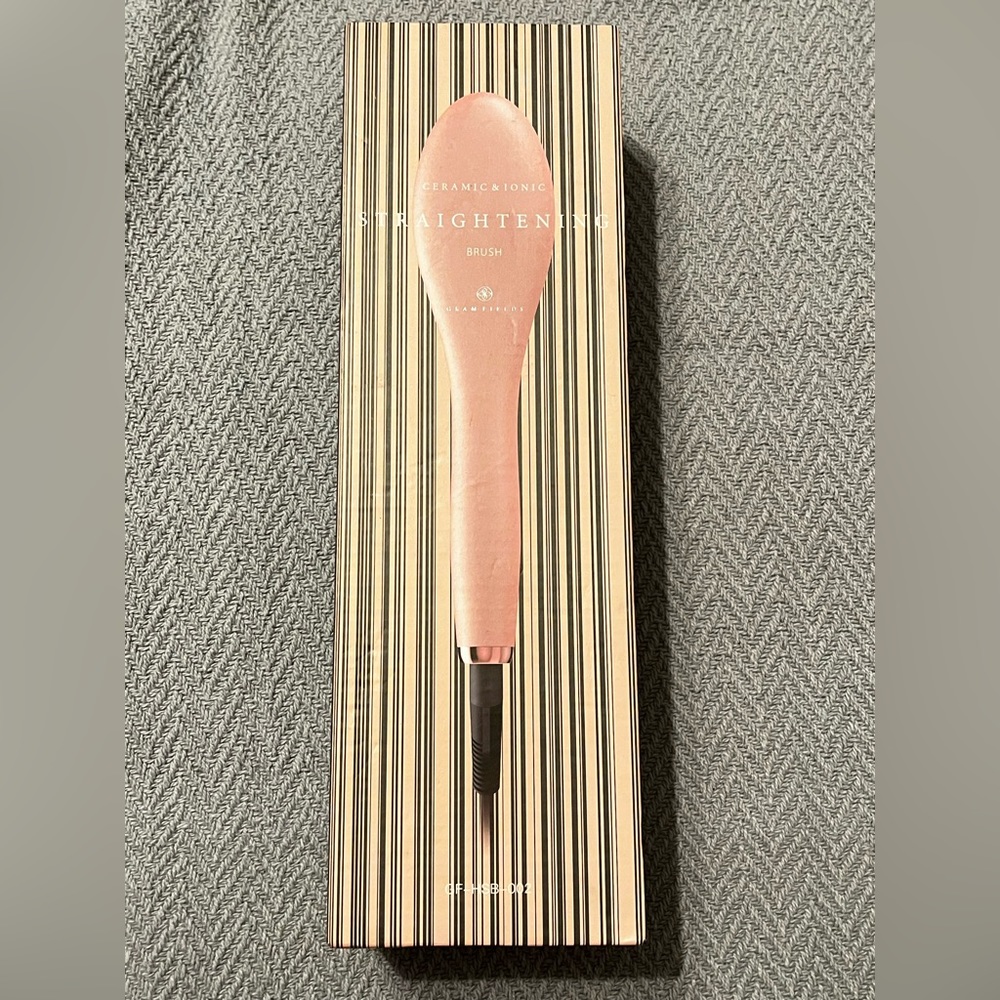 GLAMFIELDS CERAMIC & IONIC STRAIGHTENING BRUSH